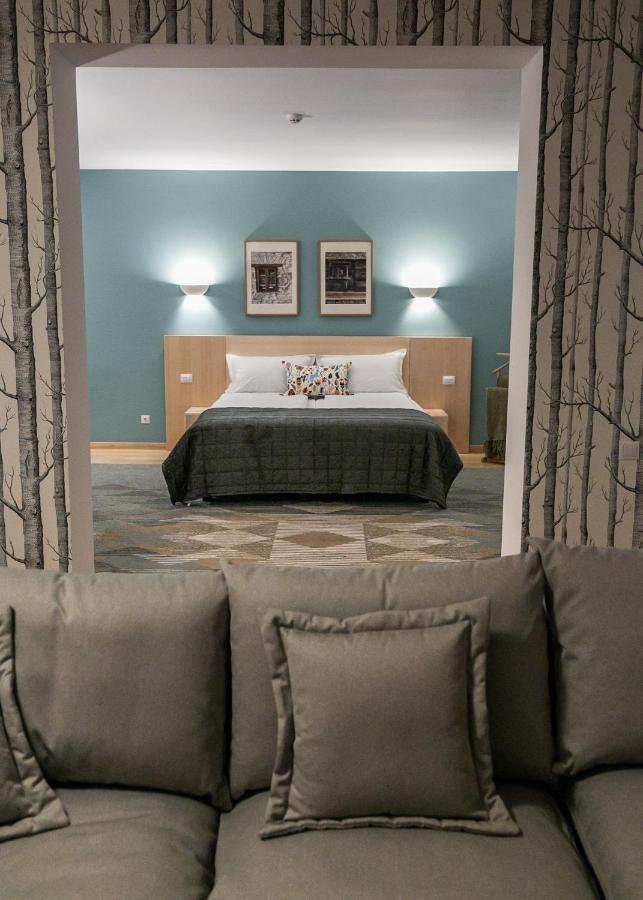 Cuibul De Lemn Hotel Rîşnov Екстериор снимка