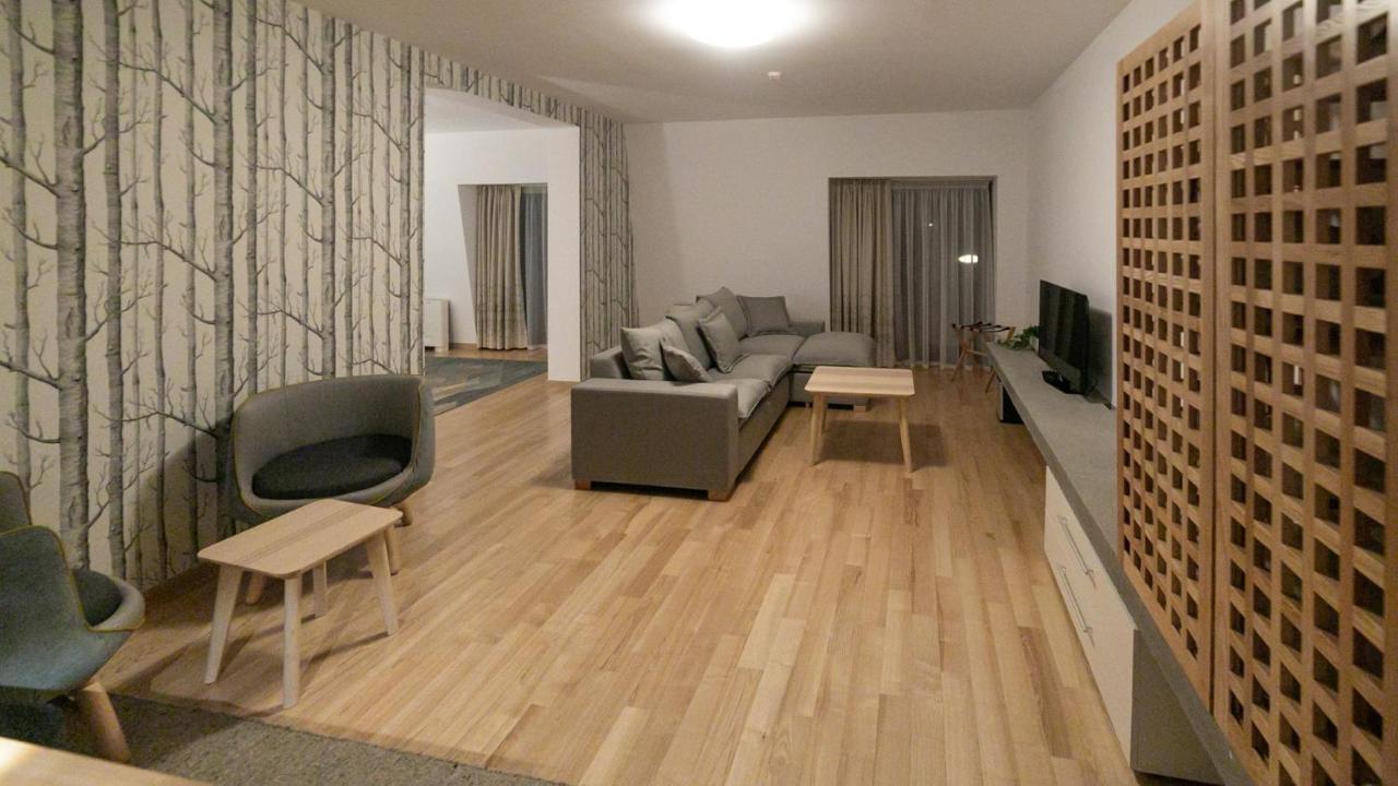 Cuibul De Lemn Hotel Rîşnov Екстериор снимка