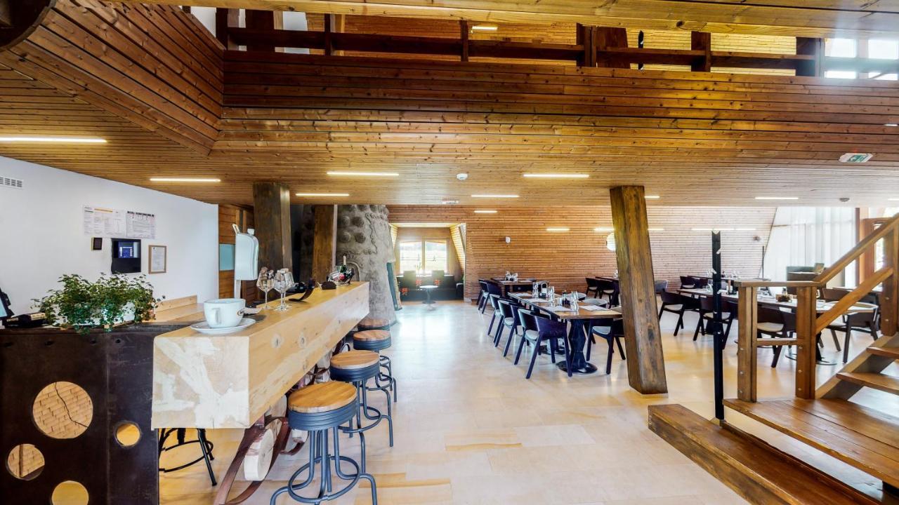 Cuibul De Lemn Hotel Rîşnov Екстериор снимка